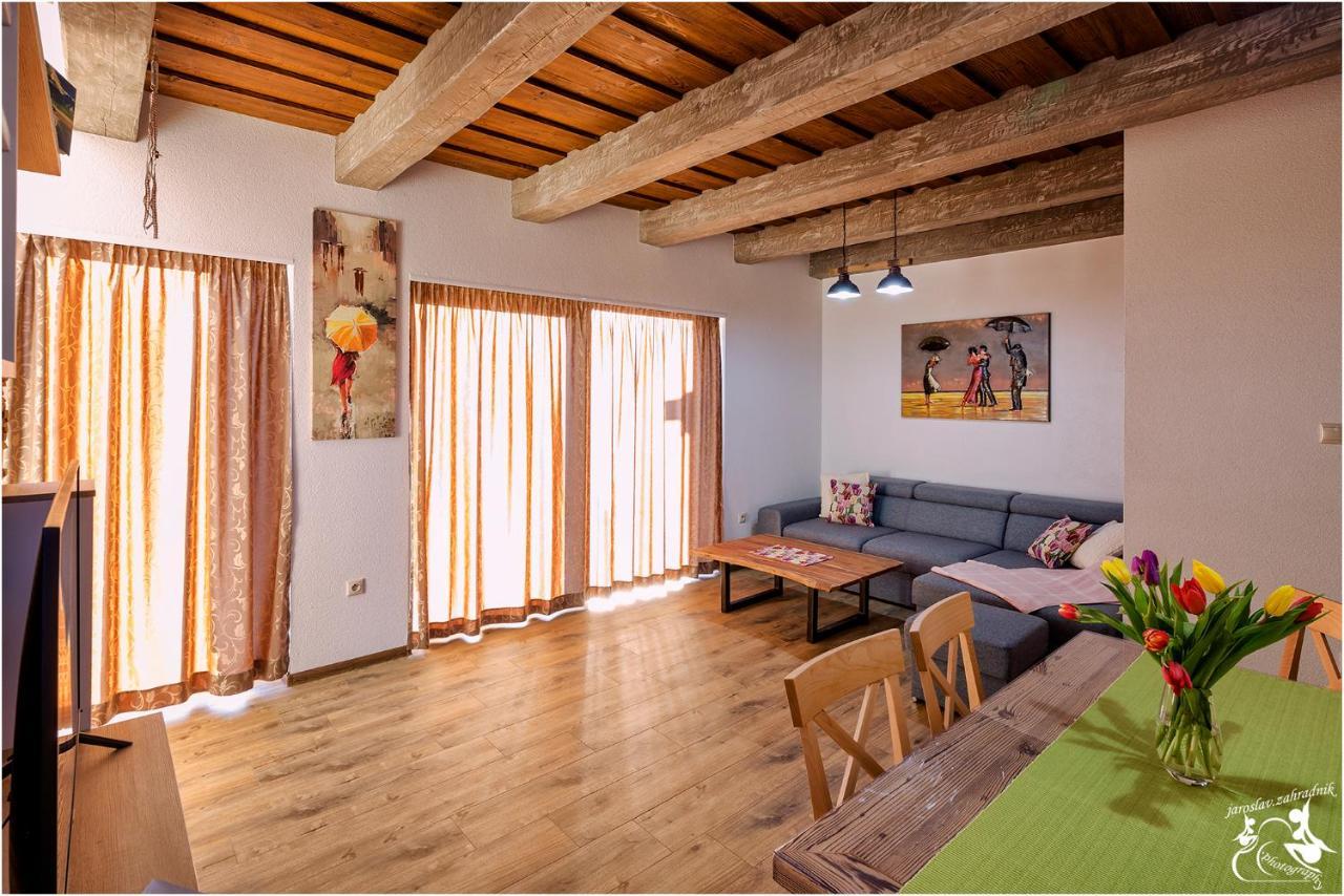 Apartments Pemikas II Липтовски-Микулаш Экстерьер фото