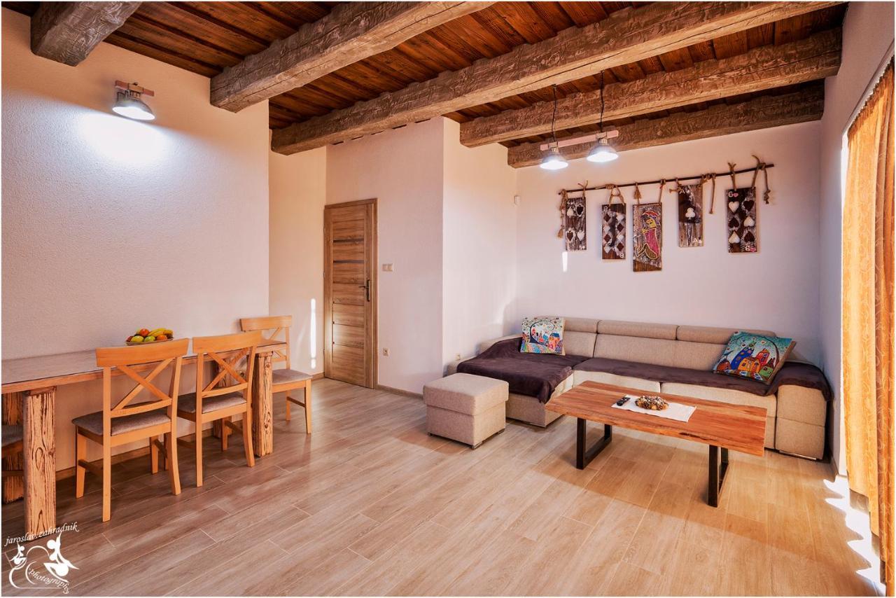 Apartments Pemikas II Липтовски-Микулаш Экстерьер фото